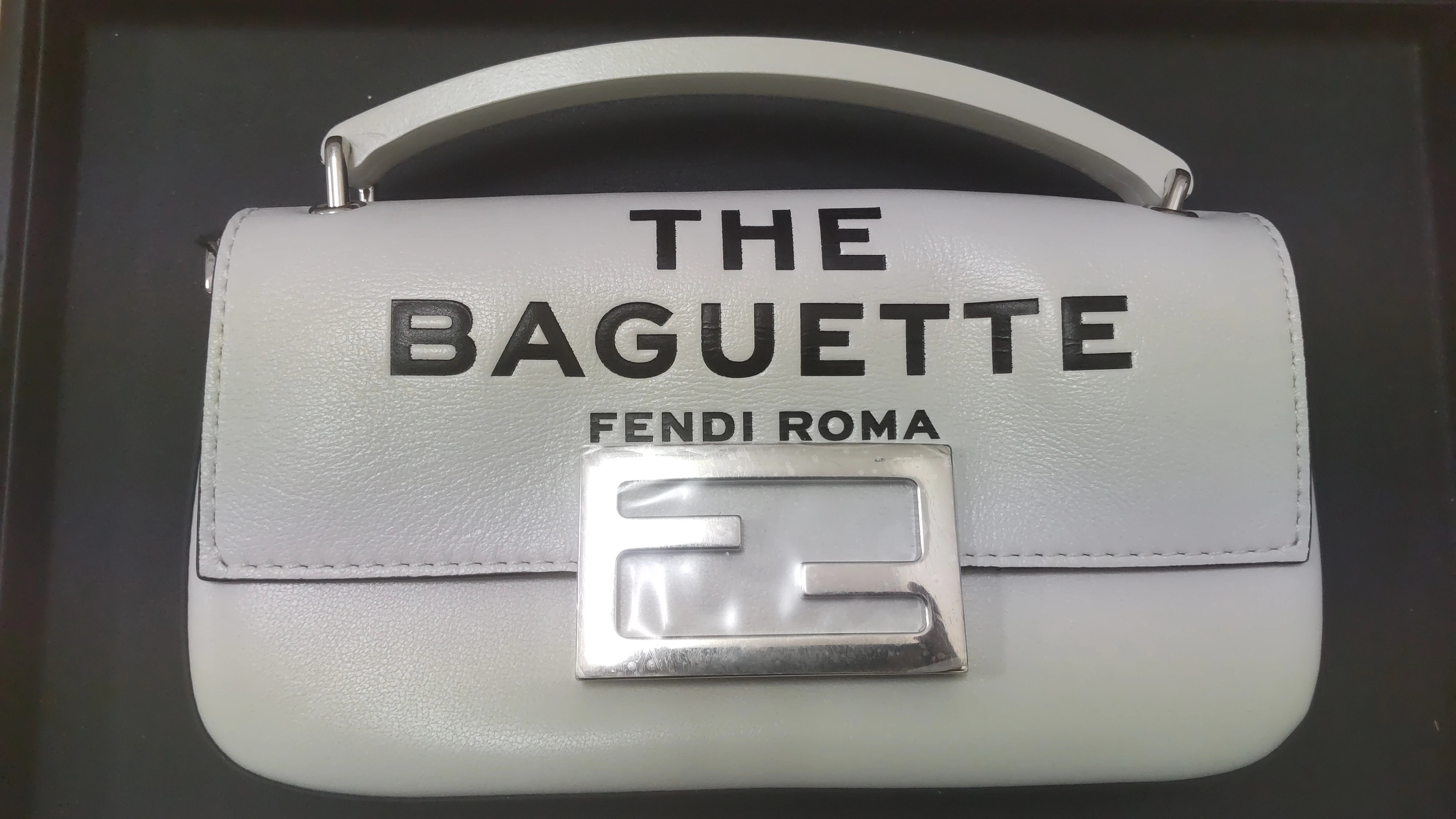 FENDIの魅力をしっかり査定！あなたのFENDIをもっと高く