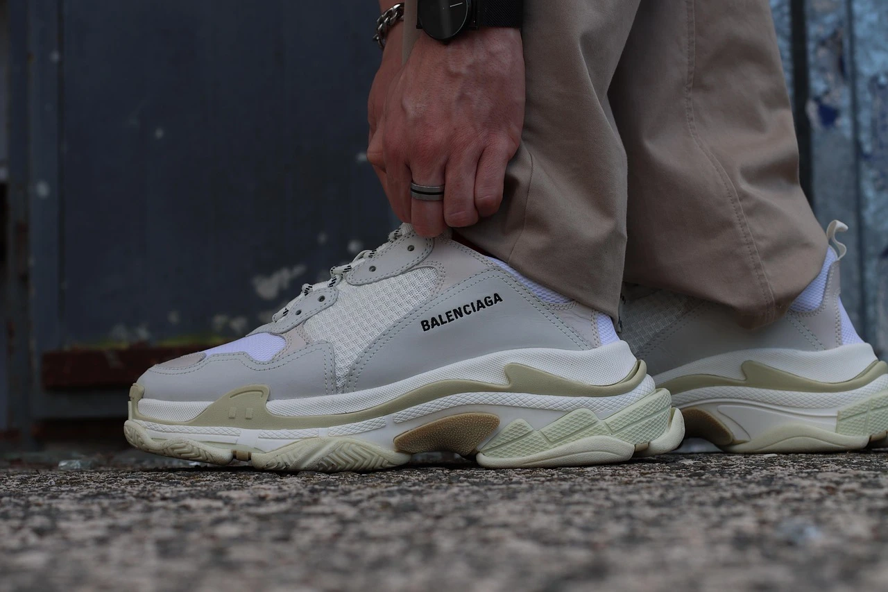 あなたのBALENCIAGAを高く評価します！