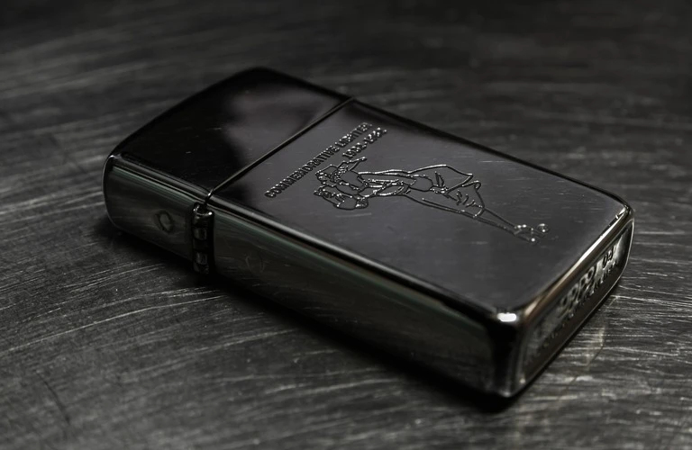 Zippoを高価買取！お店に持ち込む手間なし！
